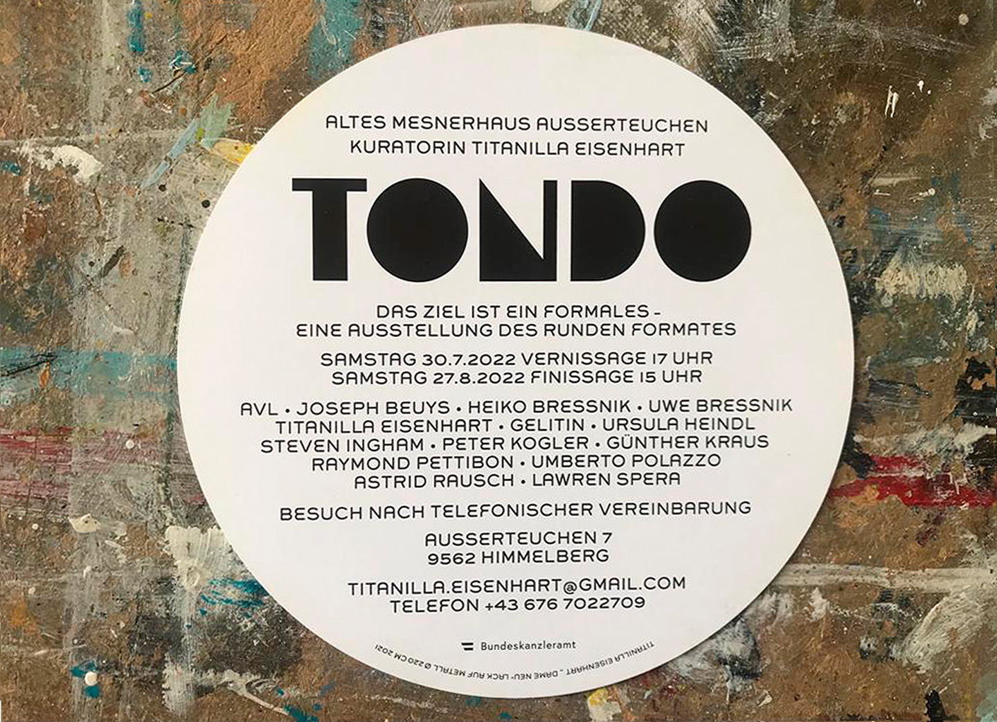 Tondo curated by Titanilla Eisenhart